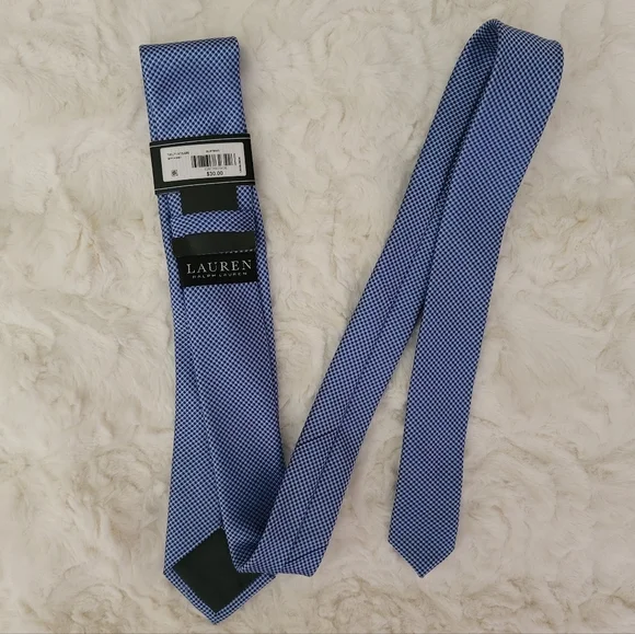 Lauren Ralph Lauren Boy Blue Dot Print Silk Tie NWT - Picture 2 of 3